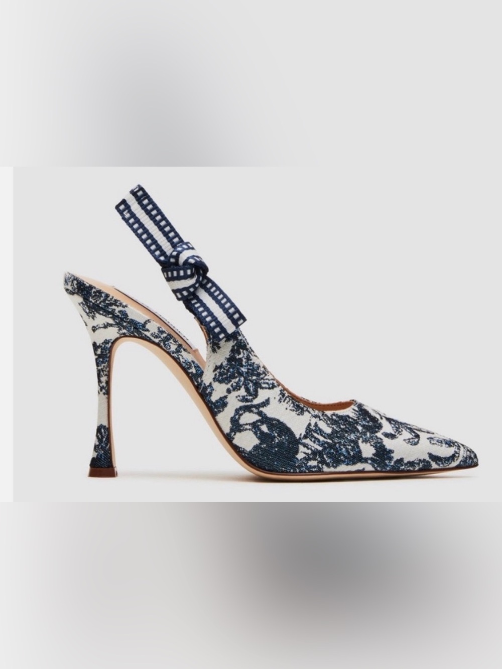 Steve Madden Bri Slingback Blue & White Floral Toile du Juoy Print Heels